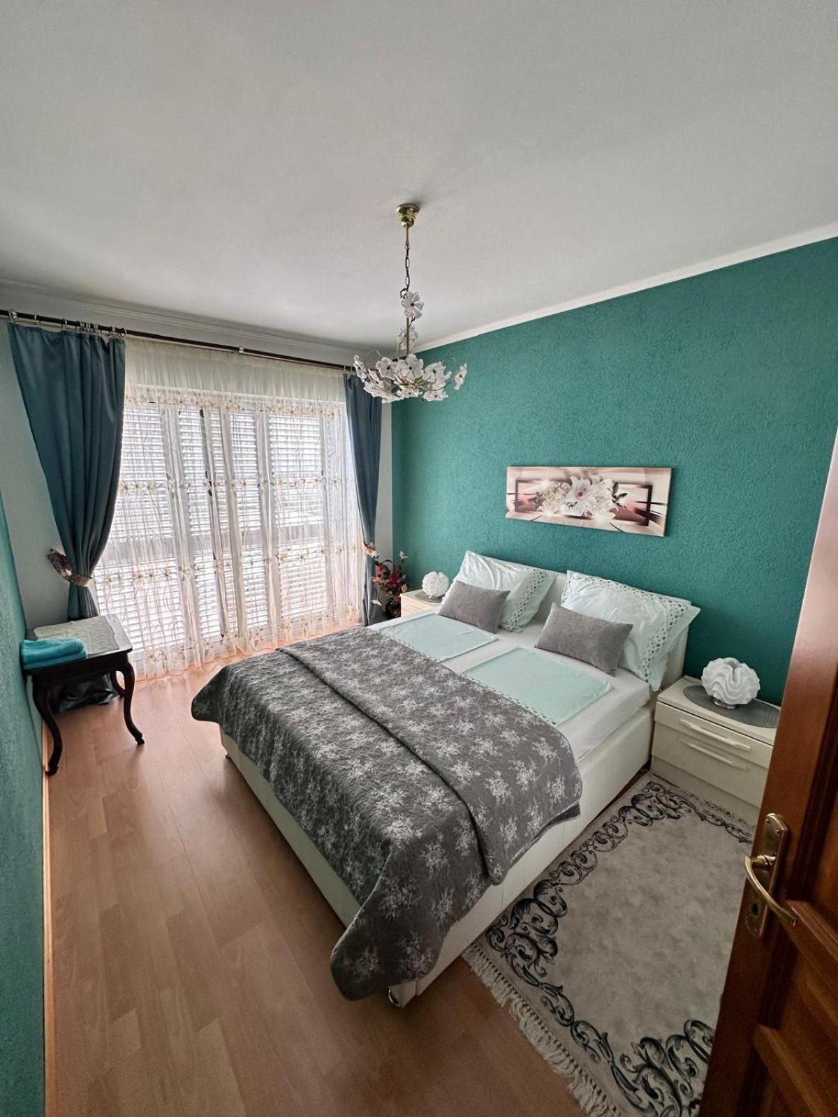 Apartmani Djurda クルク エクステリア 写真